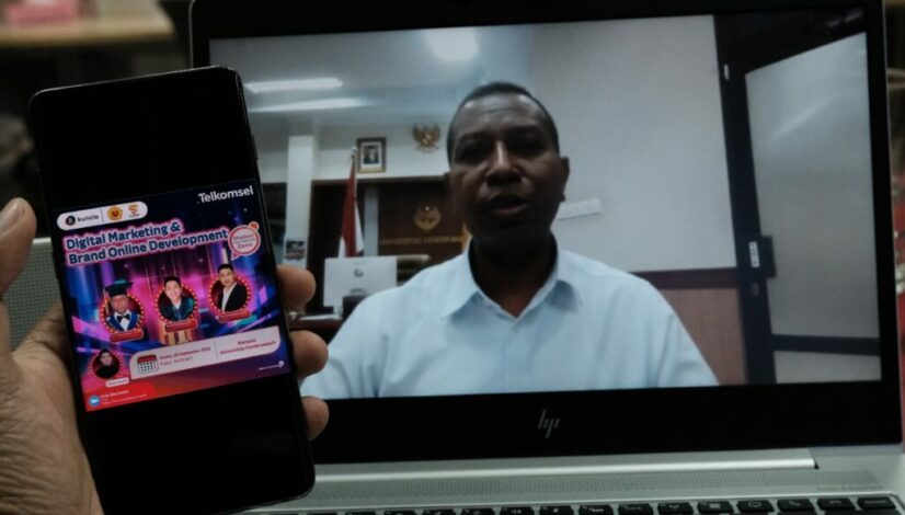 Telkomsel Gandeng Kuncie, Gelar Webinar Digital Marketing dan Brand Online Development Bersama Universitas Cenderawasih