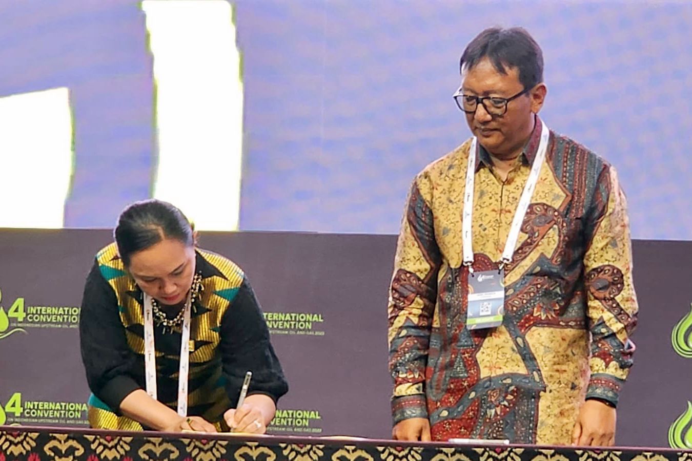 Kerja Sama dengan Badak LNG, PLN Siap Suplai Listrik 160 MVA