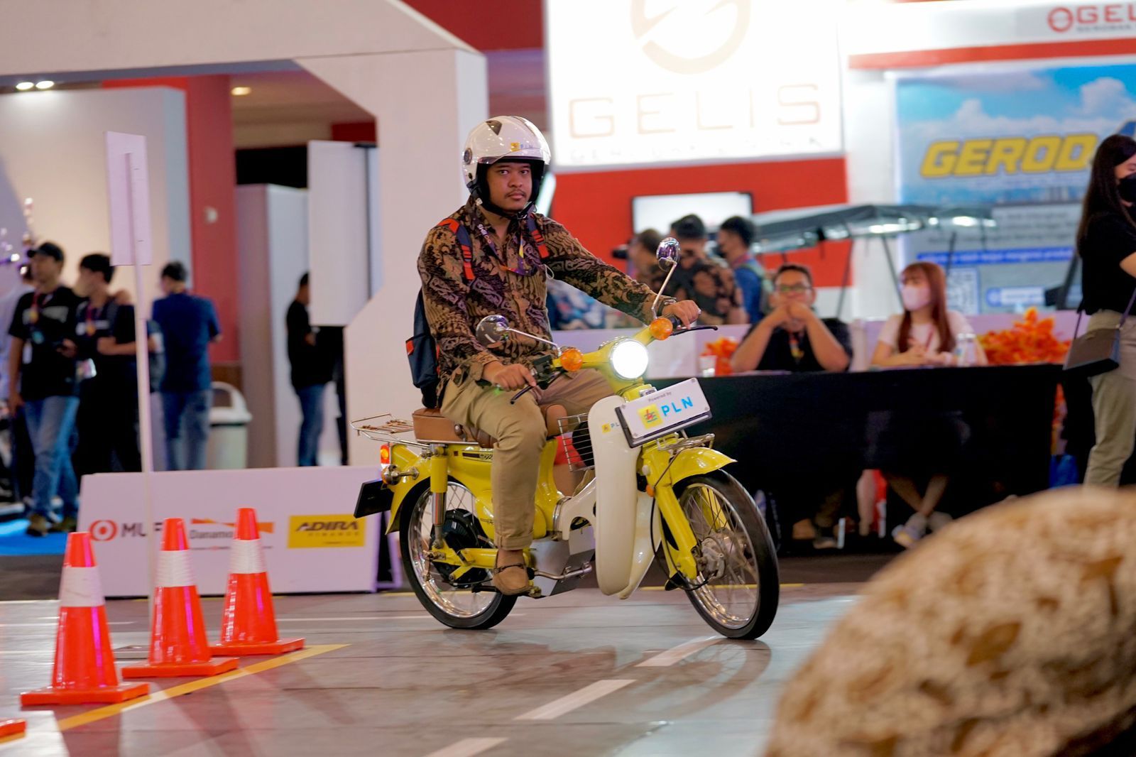 Area _test drive_ kendaraan listrik maupun kendaraan konversi dari berbasis BBM menjadi listrik akan kembali tersedia dalam gelaran IIMS 2024. ( Foto : Istimewa )