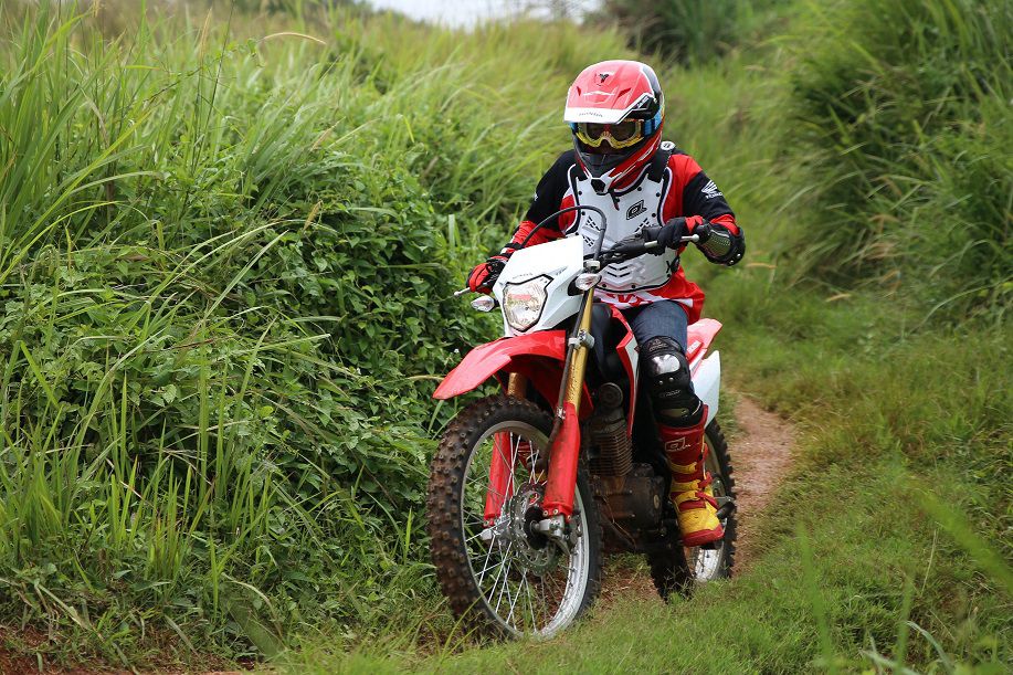 Hobby Boleh Off Road, Perlengkapan Berkendaranya Tak Boleh Terlupakan